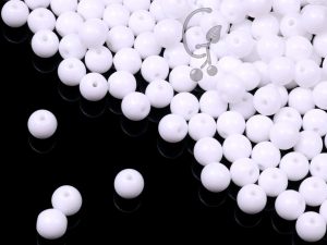 Круглі намистини 6 мм Chalk White