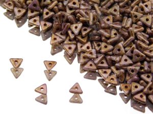 Намистини Tri-bead 4,5 мм Chalk White Lila Gold Luster