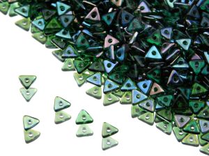 Намистини Tri-bead 4,5 мм Dark Emerald Celsian