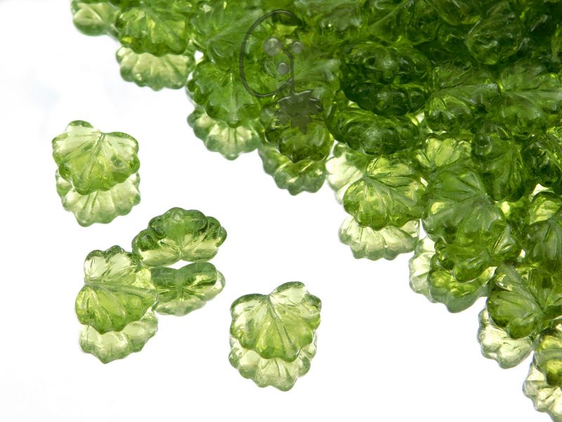 Maple Leaf Beads Olivine